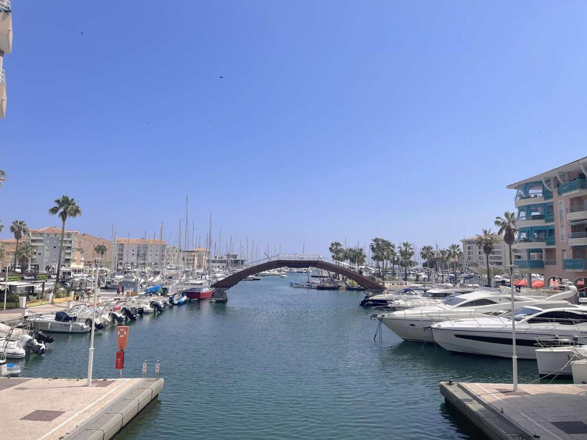 Appartement 2P, 4 Couchages, Terrasse Et Salon De Jardin A 200M De La Plage, Frejus - Fr-1-226A-22 Exteriör bild
